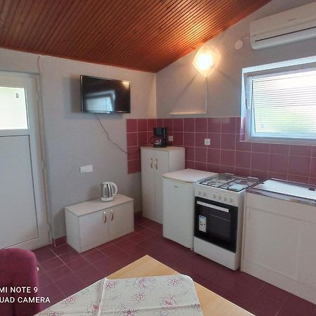Studio apartman Premantura Esterno foto