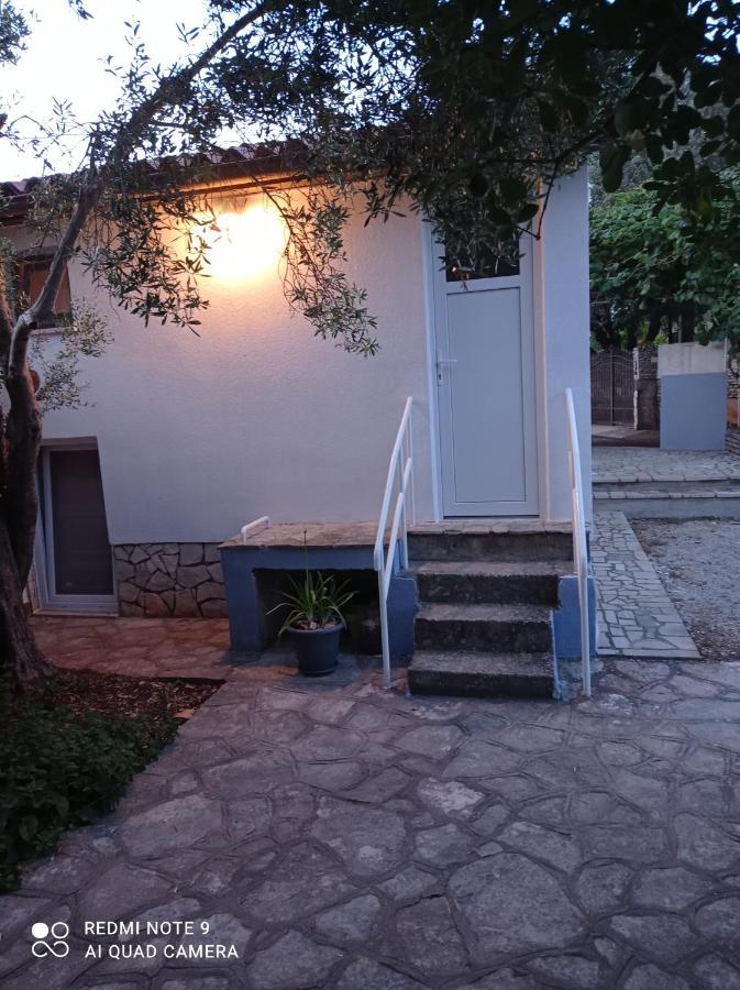 Studio apartman Premantura Esterno foto