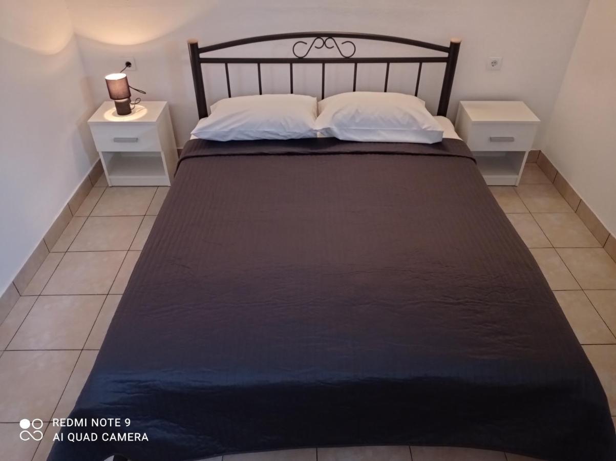 Studio apartman Premantura Esterno foto