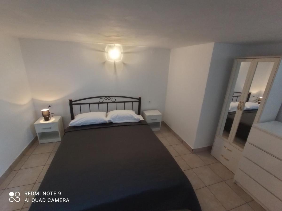 Studio apartman Premantura Esterno foto